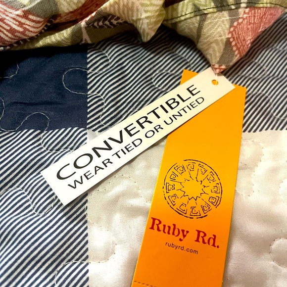 NWT Ruby Road Top - Medium - Picture 4 of 8